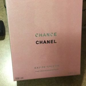 Chanel Eau tender